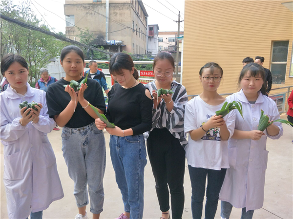 粽子飄香 品味端午 --學校社區端午聯動